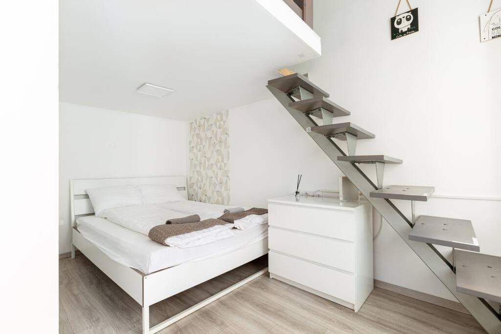 בודפשט K5 Kis Apartment מראה חיצוני תמונה